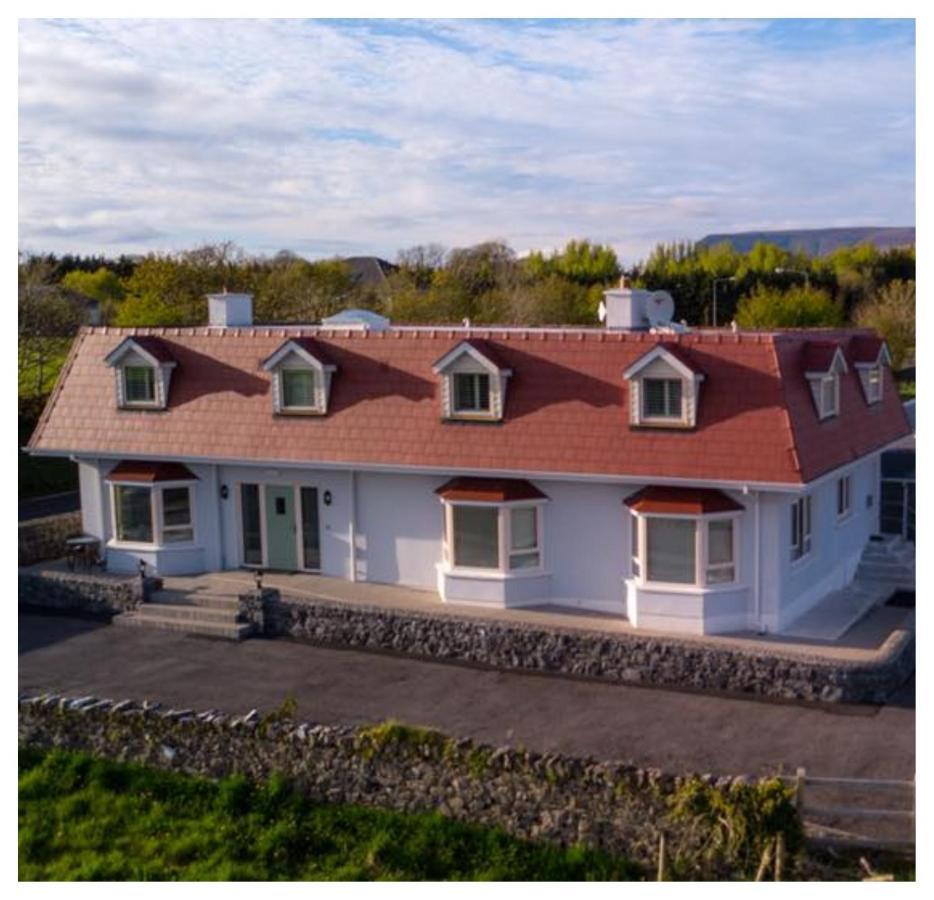 The Red Cottage & Stables Sligo Exterior photo
